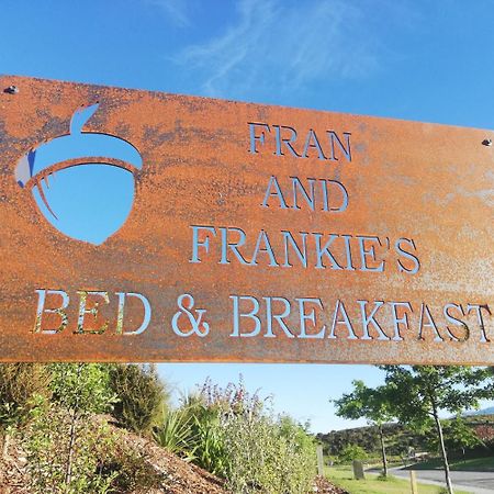 Fran And Frankie'S Bed & Breakfast Luggate Exterior foto